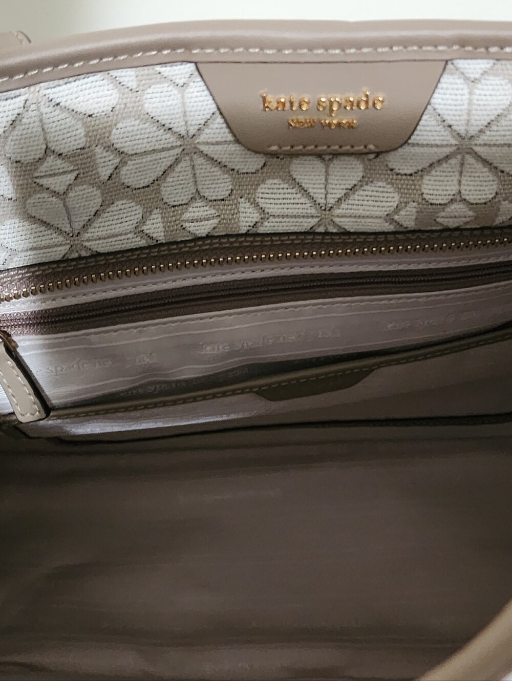 ‼️ON SALE‼️ New Authentic -Kate Spade Neutral Floral Canvas Tote With Dust Bag - Picture 12 of 16